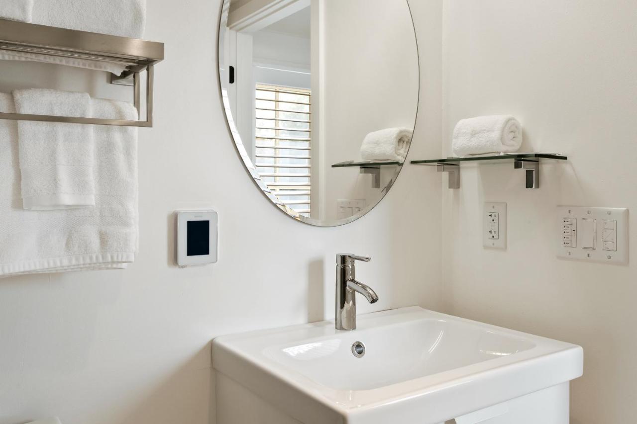 Boutique Room Steps From Downtown Mall Rose Jean - Room 4 Charlottesville Exteriér fotografie